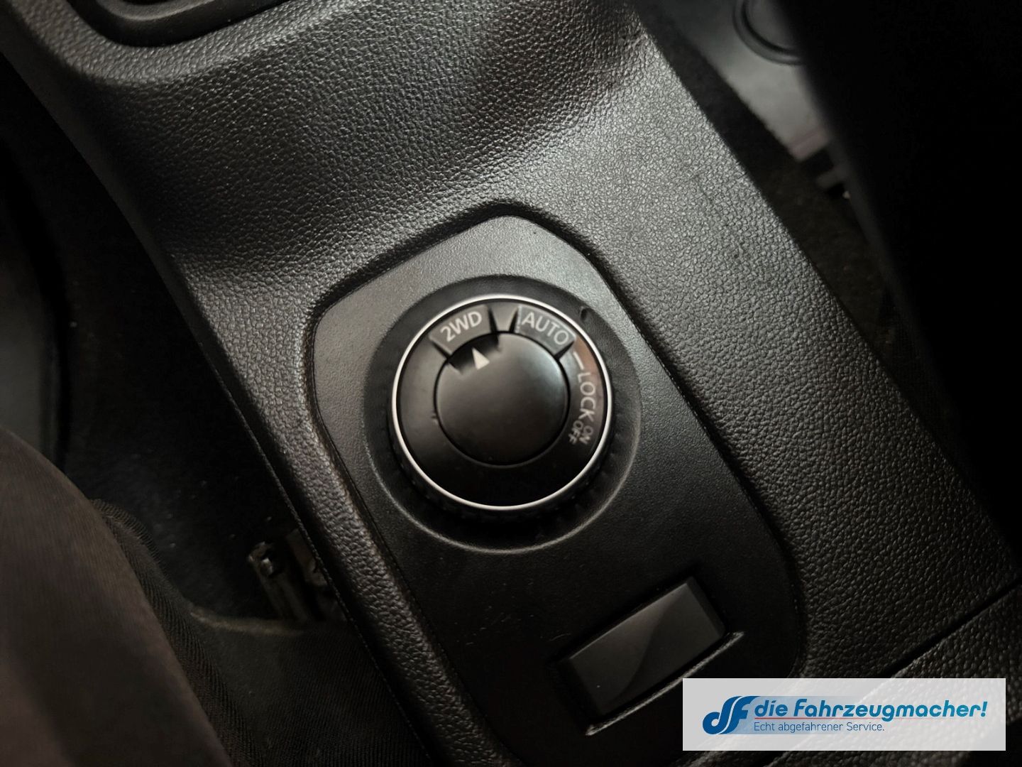 Fahrzeugabbildung Dacia Duster II Comfort 4WD EXPORT SHZ Temp PDC Bergan
