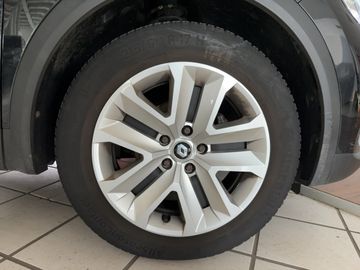 Renault Captur 1.0 TCe Equilibre 91PS NAVILED