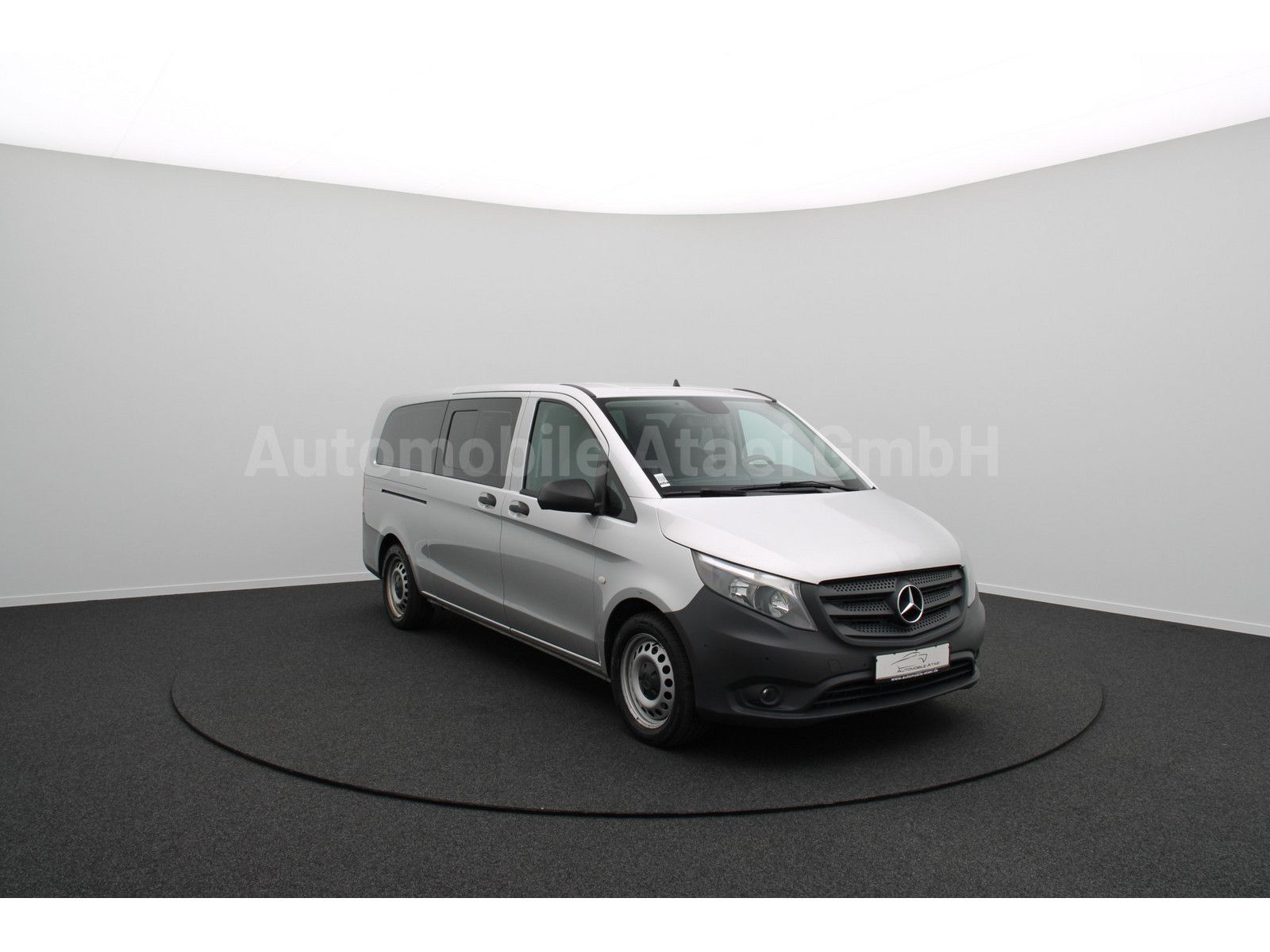Fahrzeugabbildung Mercedes-Benz Vito Tourer 116 Pro Extralang Automatik (1068)