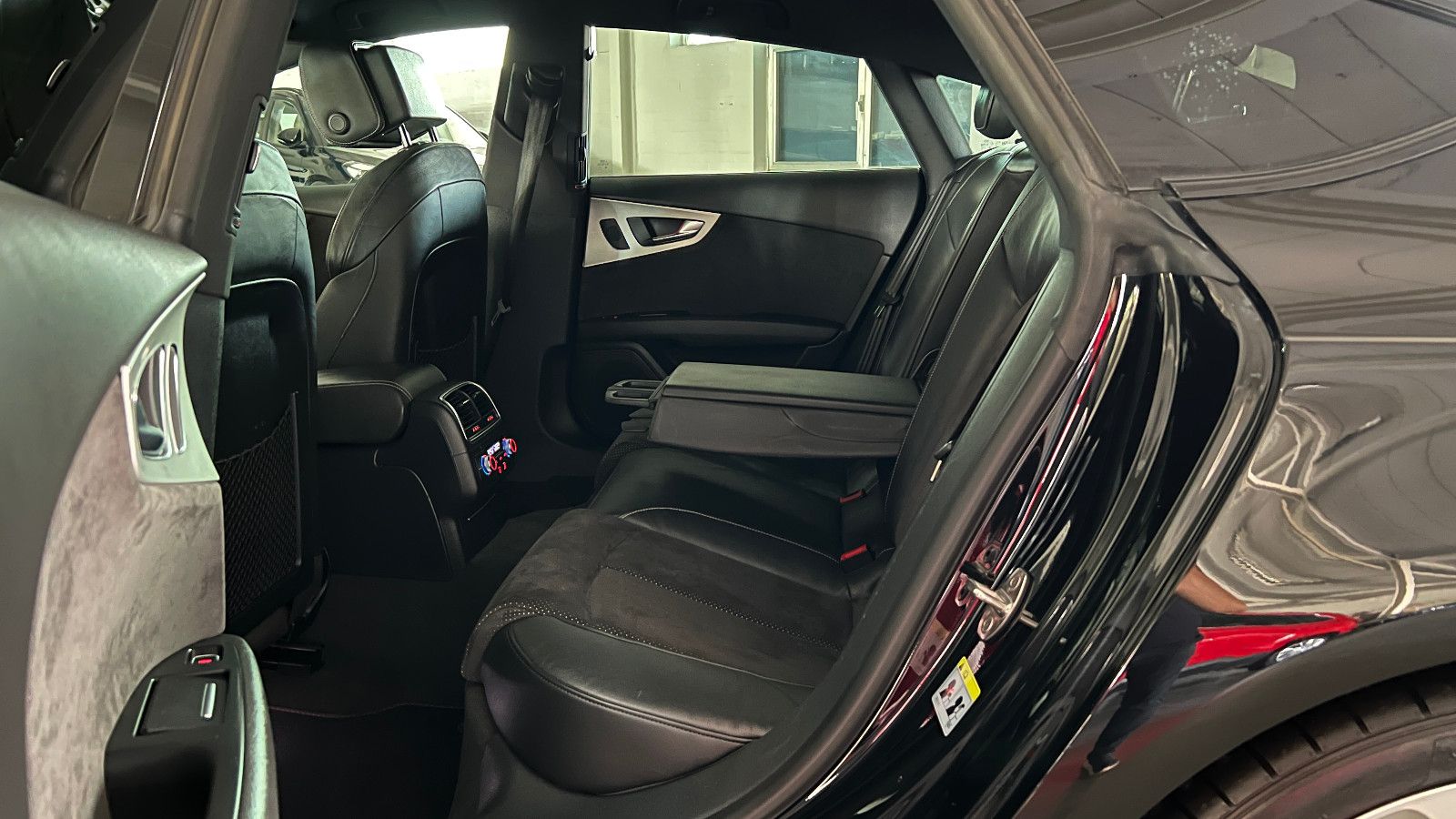 Fahrzeugabbildung Audi A7 SP QUATTRO 3X S-LINE BLACK EDITION HUD 20ZOLL