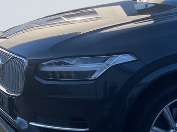 Volvo XC90 - 10