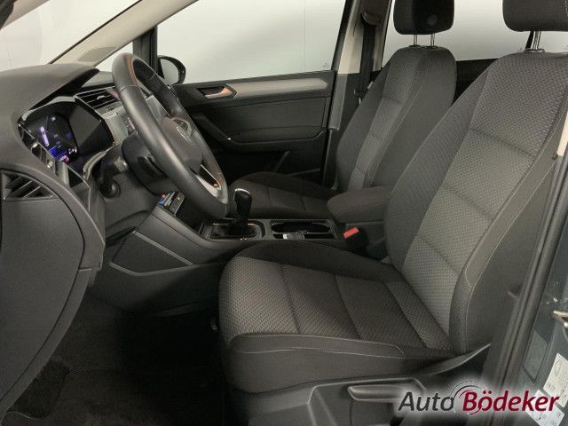Volkswagen Touran 1.5 TSI DSG Comfortline Garantie b. Navi