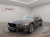 Jaguar XE 20d Aut. Portfolio - graue Jaguar XE