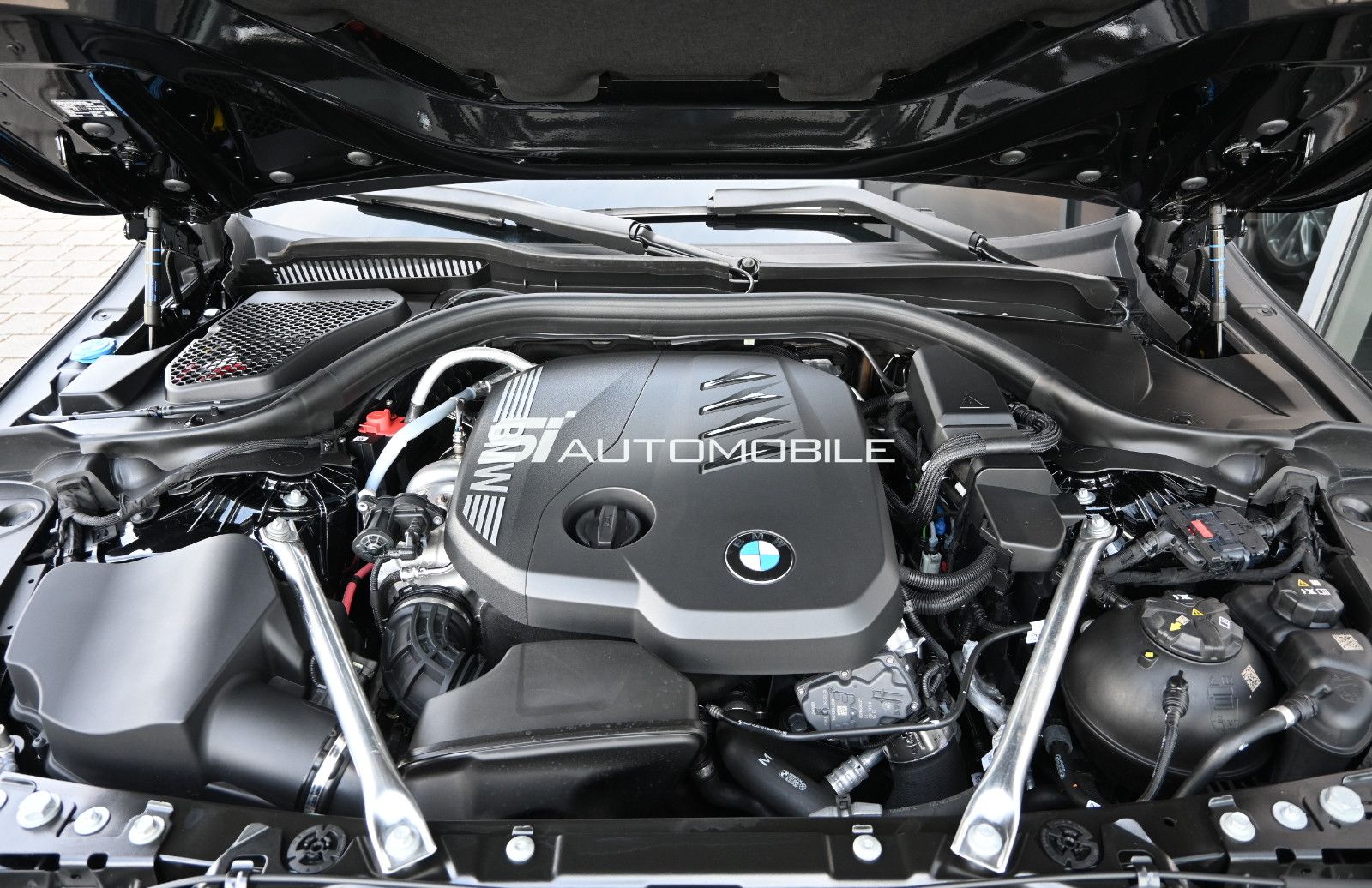 Fahrzeugabbildung BMW 520d xDr. °ACC°Merino°STANDHEIZ°360°PANO°SITZBEL