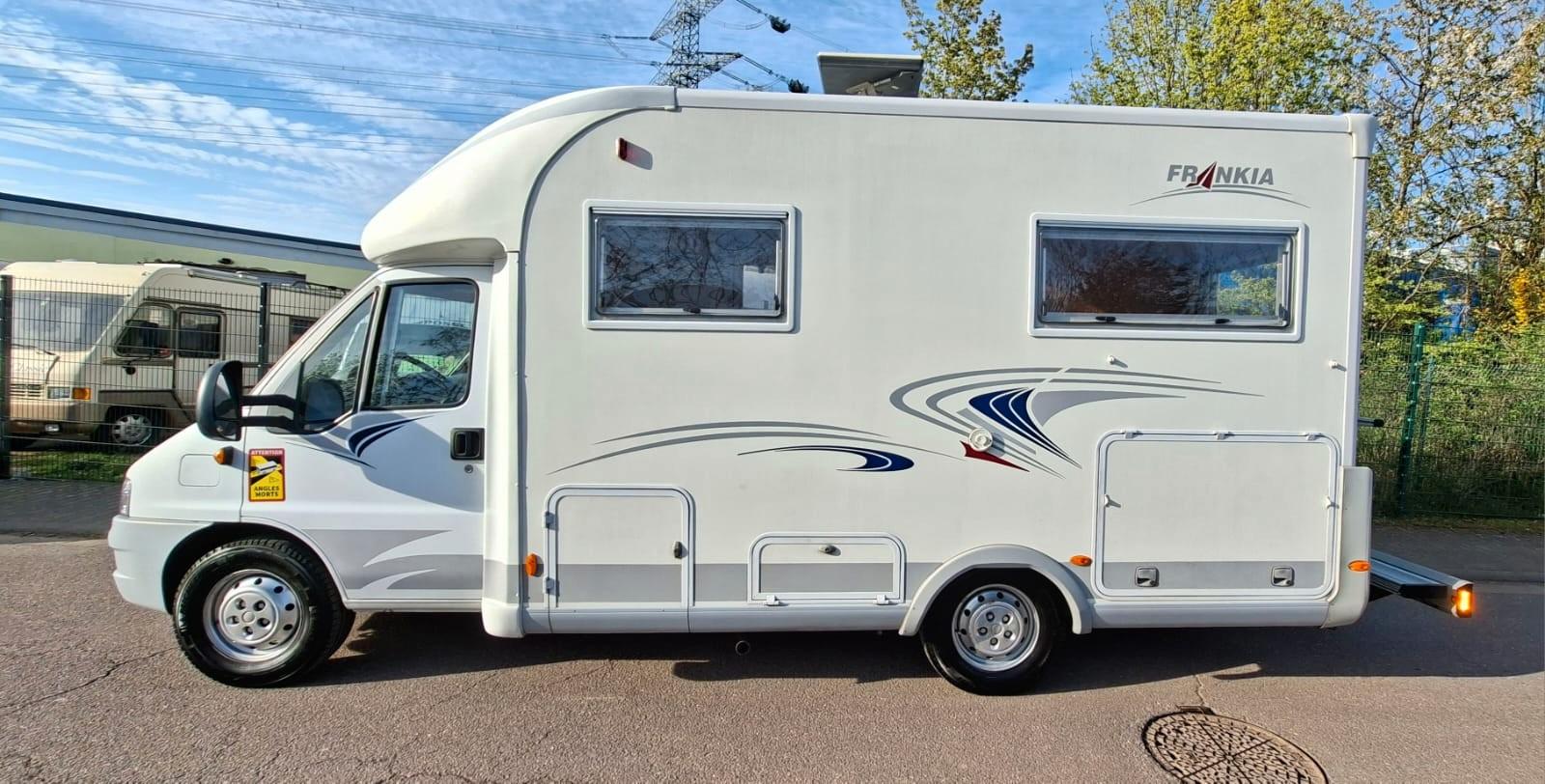 Frankia COMPACT