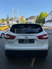 Nissan Qashqai - 6
