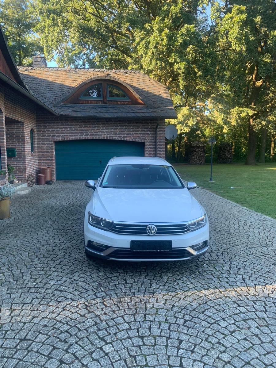 Volkswagen Passat Alltrack 2.0 TDI  140kW DSG BMT 4MOT