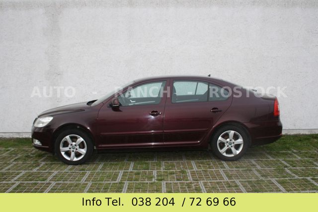 Skoda Octavia 1.6 TDI Family  Klimat/Pdc/Shz/1Hand/Alu