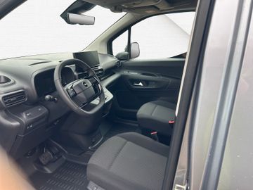 Fotografie 9 des Opel Combo Cargo 1.5 Autom. Ladebord Kamera Navi Temp