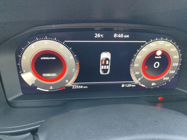 NISSAN Juke (Bild 18 von Array)