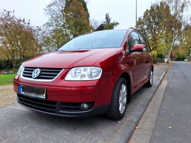 Volkswagen VW Touran 1,6 ltr Benzin