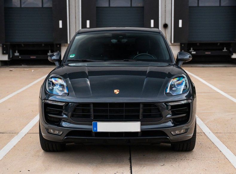 PORSCHE Macan GTS GTS