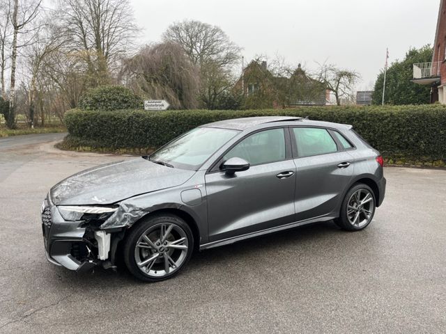 Audi A3 Sportback 40 TFSI e S line Panoramadach