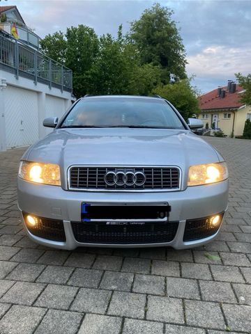 Audi A4 1.8T S4 Optik mit Eintragung bitte...