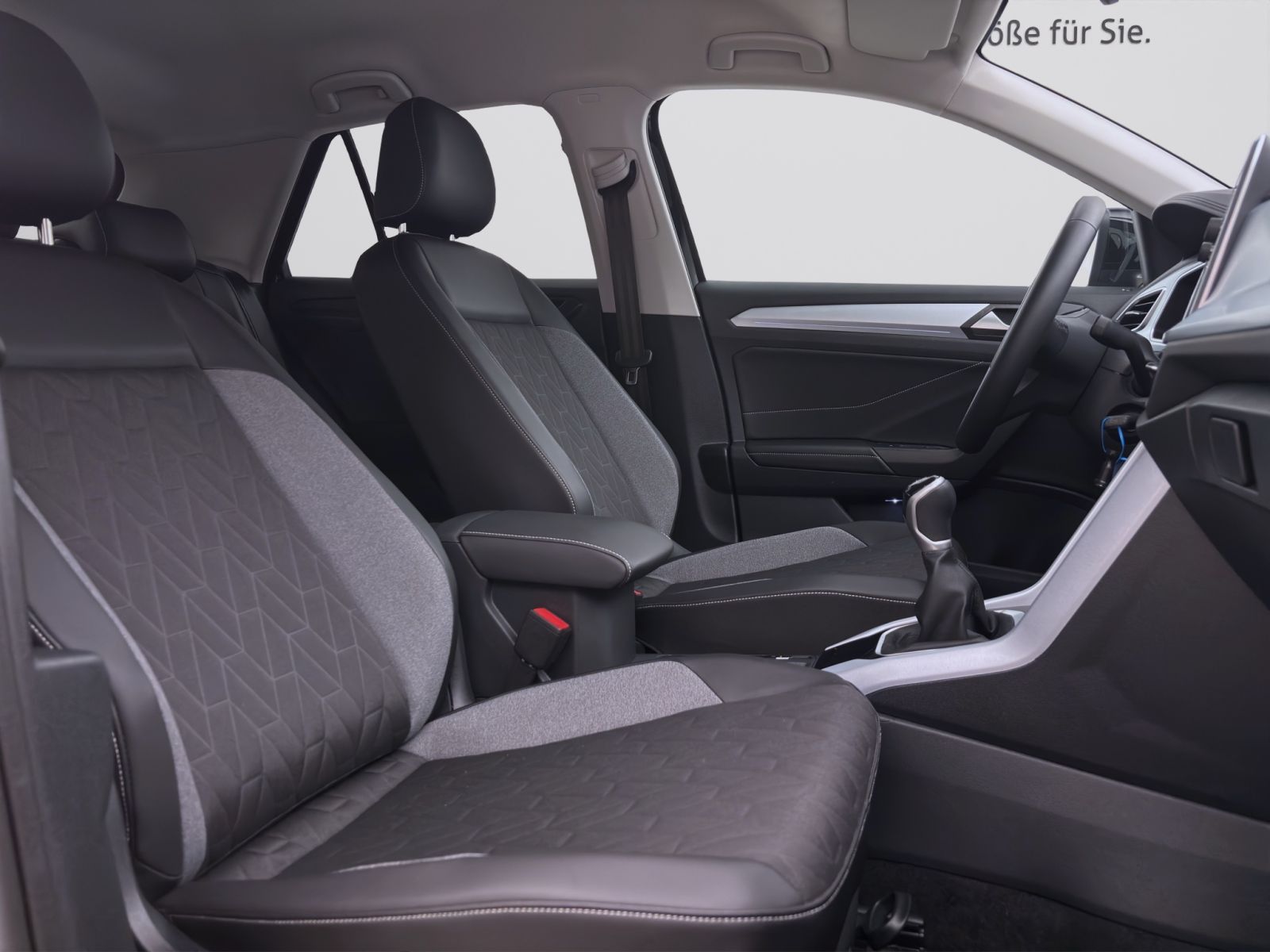 Volkswagen T-Roc - Bild 17