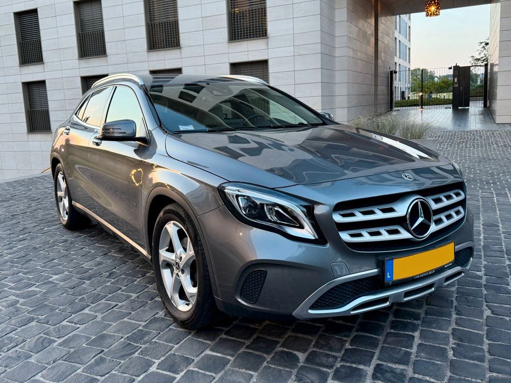 Image of Mercedes-Benz GLA 180