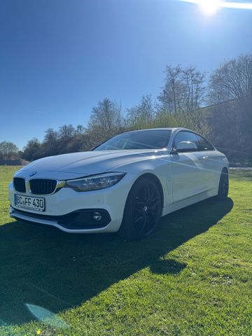BMW 430d Coupé Sport Line A - Schaltwippen M-Lenkrad