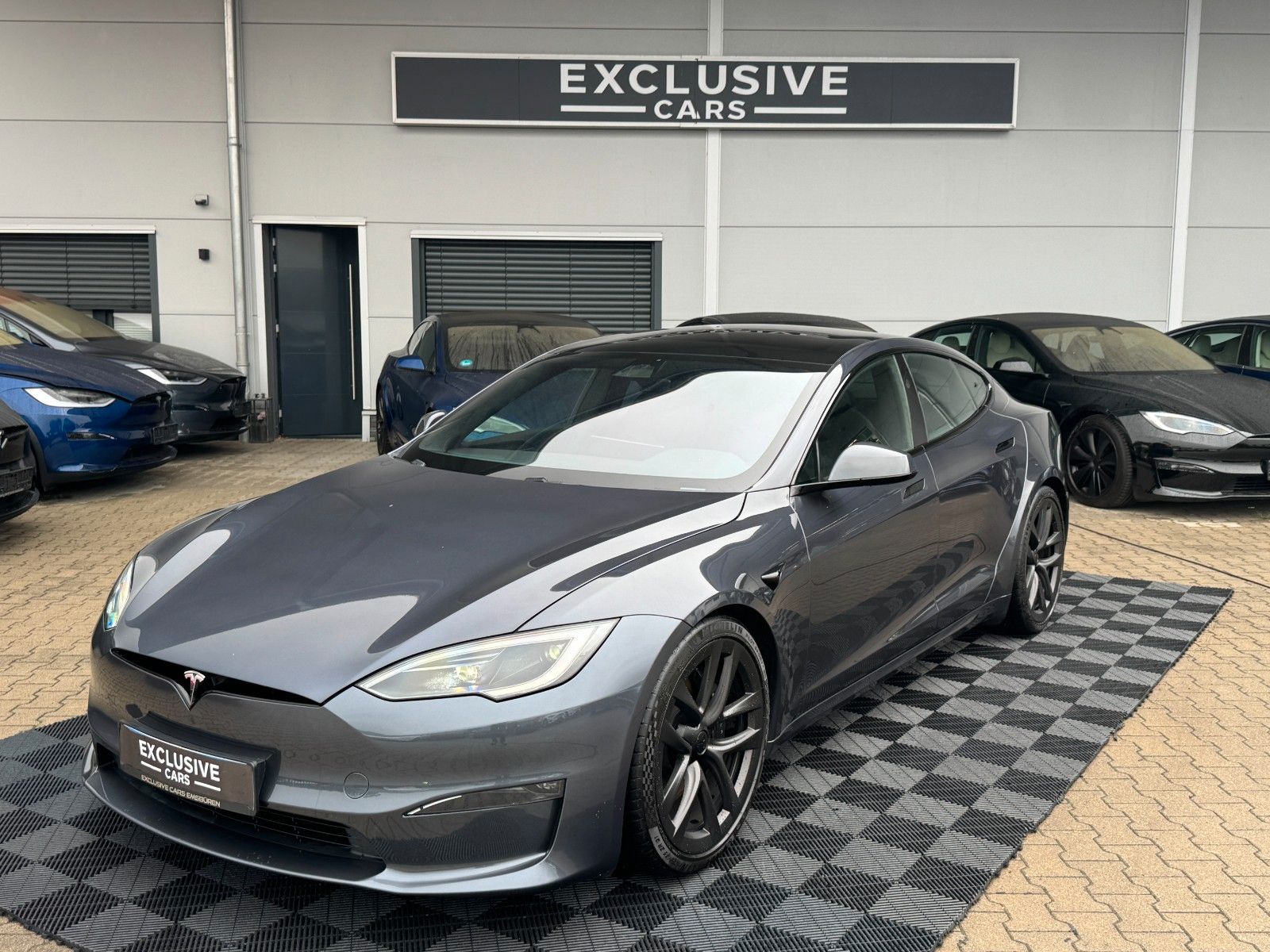 Tesla MODEL S PALLADIUM | ENHANCED AP 4 KI | MATRIX