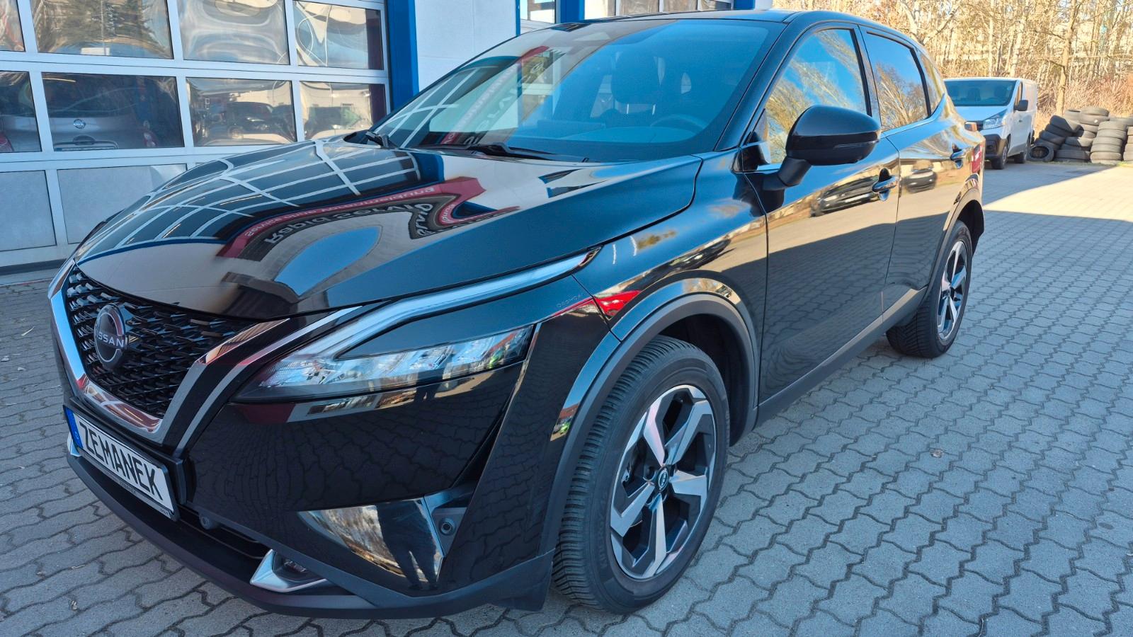 Nissan Qashqai 1.3 DIG-T N-Connecta 360° Kamera Navi