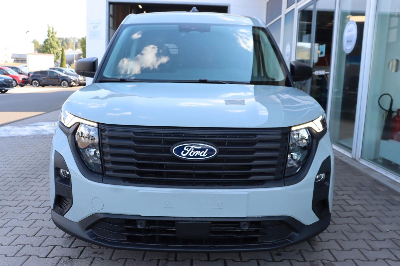 Ford Transit Courier DOKA BENZIN 1.0 0,0% FIN mgl.* imagem 3