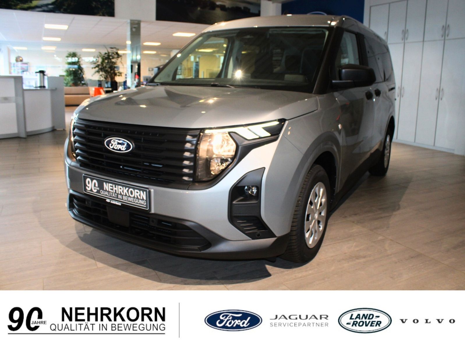 Fahrzeugabbildung Ford Tourneo Courier TREND Kamera WinterPaket2 uvm