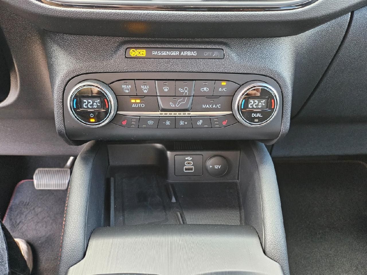 Fahrzeugabbildung Ford Kuga Plug-In Hybrid ST-Line X