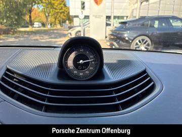 2020 Porsche TAYCAN — миниатюра 14