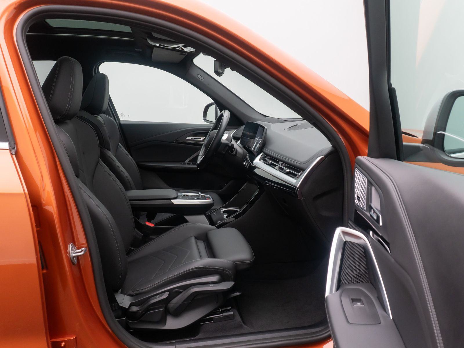 Fahrzeugabbildung BMW X1 xD23d xLine Panoram 360&deg;HUD AHK H/K DAB Voll