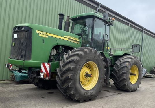 John Deere 9520