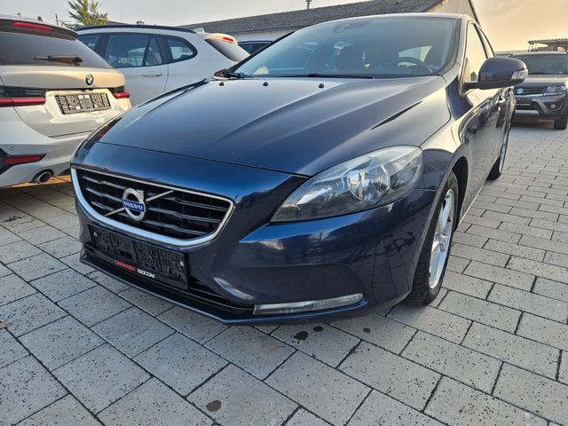 Volvo V40 Kinetic