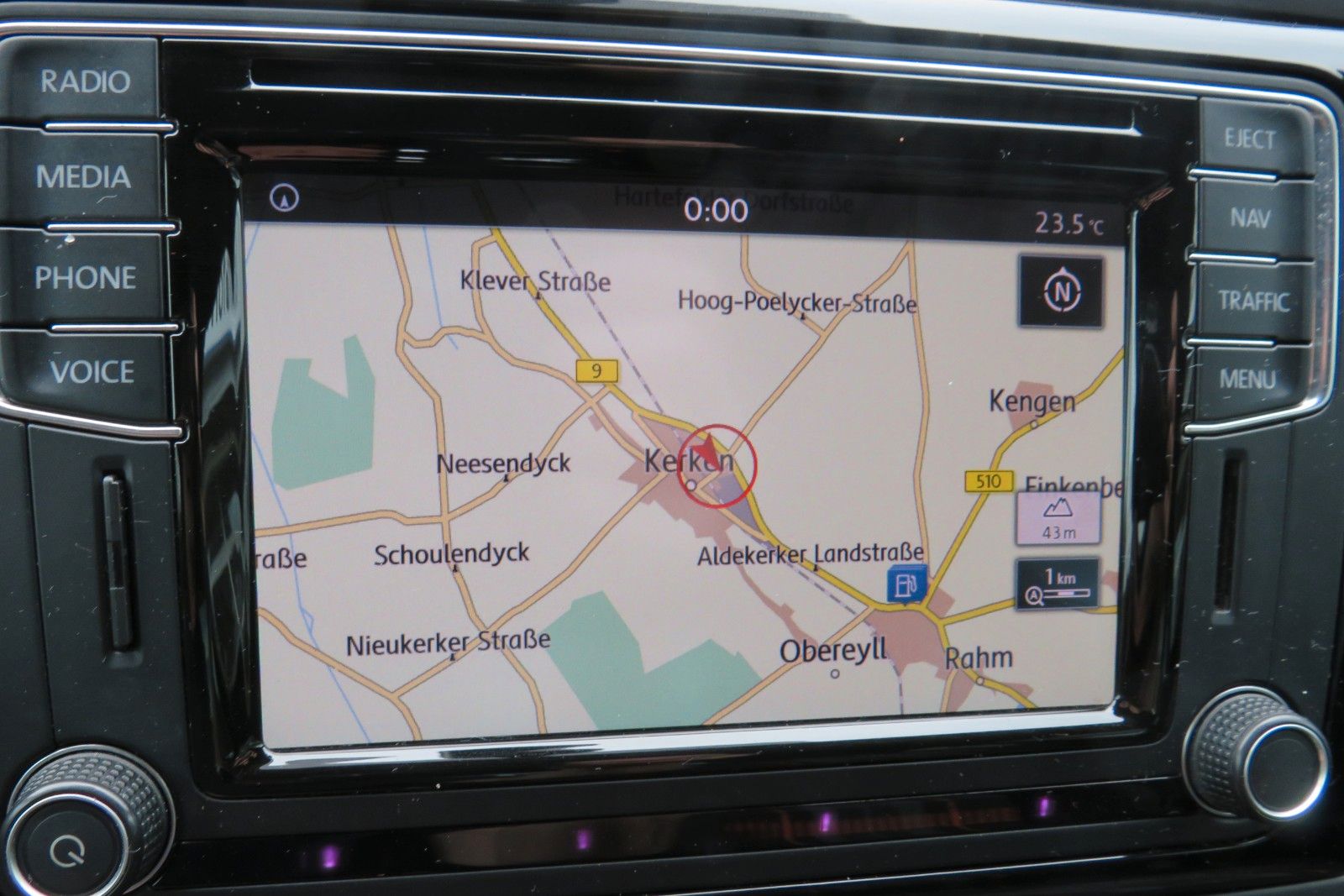 Fahrzeugabbildung Volkswagen Beetle Lim. Club XENON NAVI APP-CONNECT PDC 18`