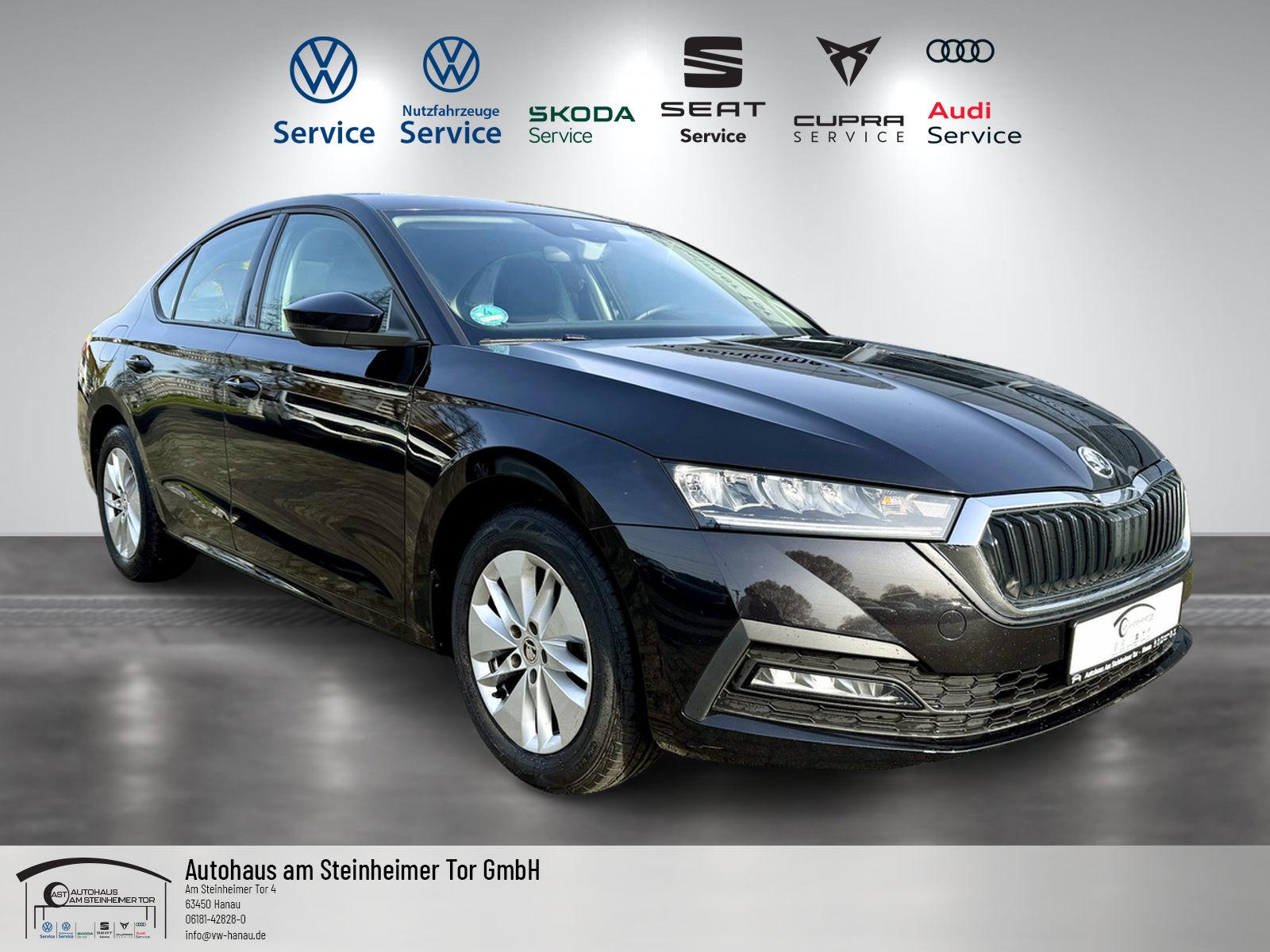 Skoda Octavia AMBITION-VIRTUAL-LED-TEMP-KESSY-SHZ-NAVI