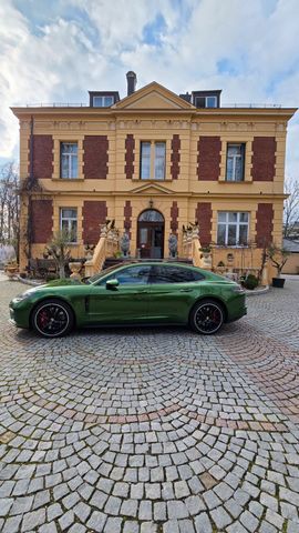 Porsche Panamera Turbo approved