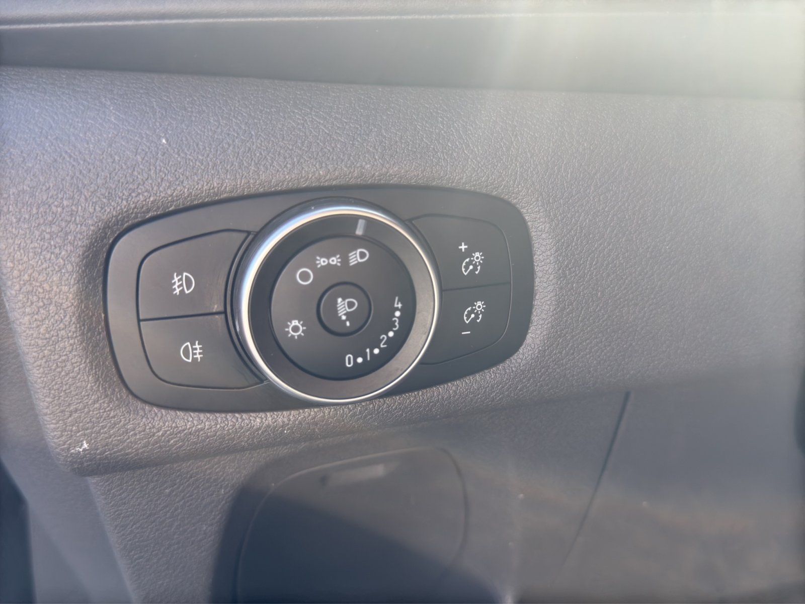 Fahrzeugabbildung Ford Transit Custom 2.0 Ecoblue 340 L1 Trend