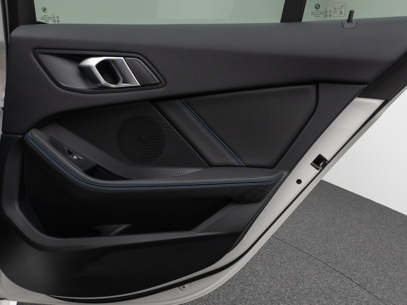 Fahrzeugabbildung BMW 120i M Sport Kamera DAB Lenkrhzg DrivAssis Alarm