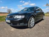Audi A4 1.8t B6 S-Line - Audi A4 aus 2003: Line