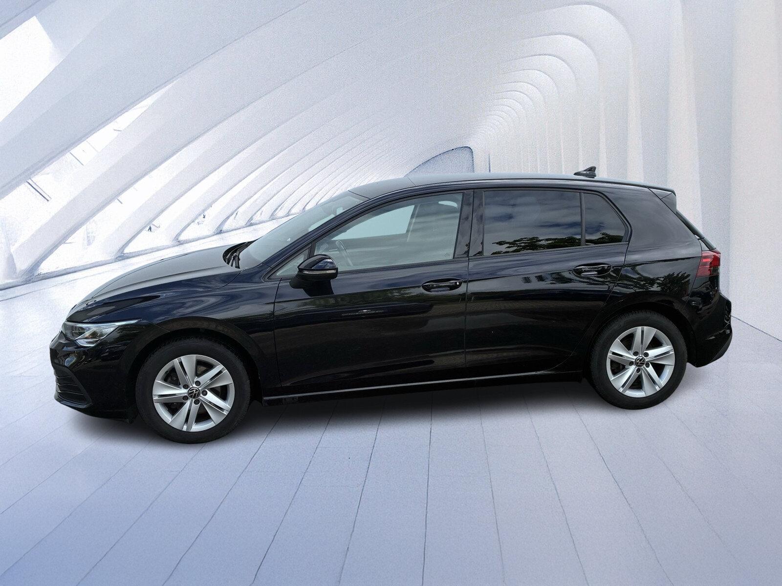 Volkswagen Golf VIII 1.5 eTSI Life (EURO 6d) Navi/Autom./LE