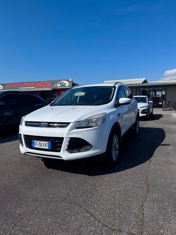 Ford Kuga 2.0 TDCI 150 CV S&S 4WD Titanium