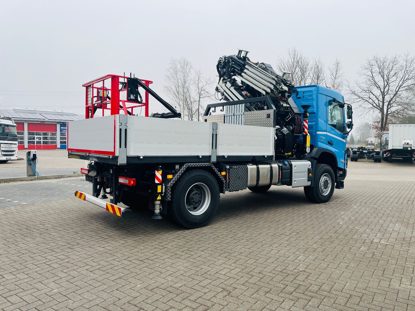 Fahrzeugabbildung Volvo FMX 500 inkl. F345RB.2.24 & L324 +V20 & Korb