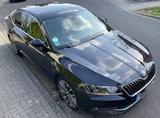 Skoda Superb 2.0 TDI SCR 140kW DSG L&K L&K - Skoda Superb mit Diesel-Antrieb: Schwarz, Limousine