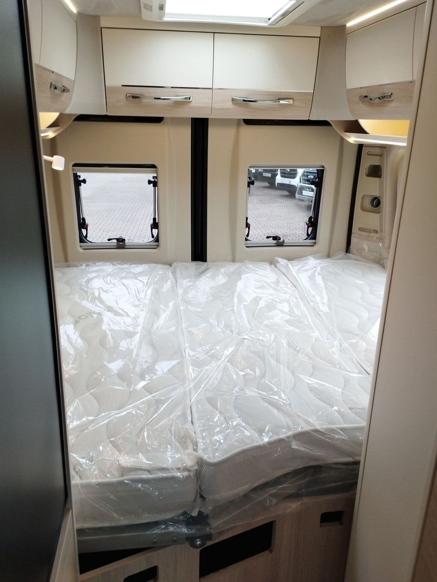 Fahrzeugabbildung Eura Mobil Van V 595 HB Automatik, 180 PS, Fahrassistenzp.