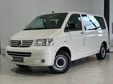 Volkswagen T5 Transporter Bus Shuttle *9-Sitzer,AHK,Tempo.* - VW T5 Transporter von 2006