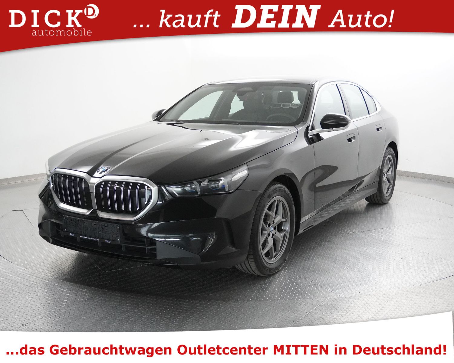 Fahrzeugabbildung BMW 520d Aut Sport LEDER+SHZ+KAM+H&K+NAVI PLUS+TEM+M
