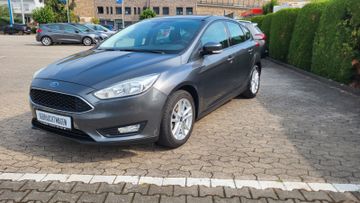 Fahrzeugabbildung Ford Focus Trend 5-Türig 1,6 Ltr.-4 Zyl.