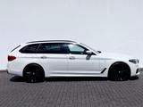 BMW 540i Touring xDrive M Sport Paket /LED/ACC/HUD/ - BMW 540 mit Benzin-Antrieb: Automatik