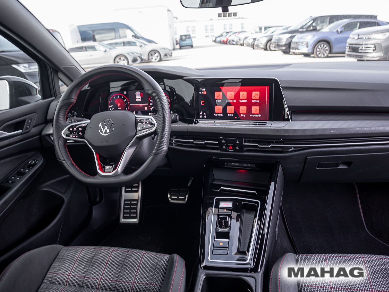 Volkswagen Golf VIII GTI 2.0 TSI ACC LED+ Navi ParkPilot Ap foto 12