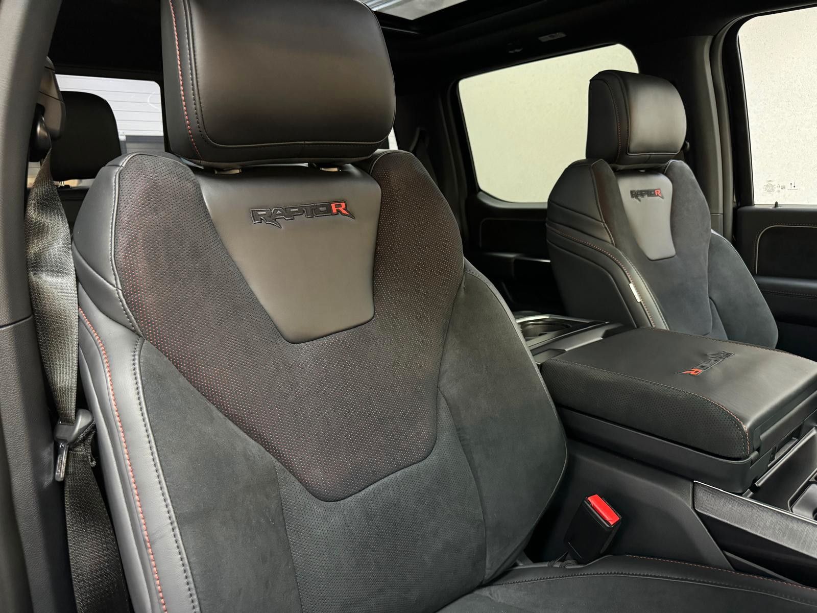 Fahrzeugabbildung Ford RAPTOR -R- SUPERCREW KOMPRESSOR V-8