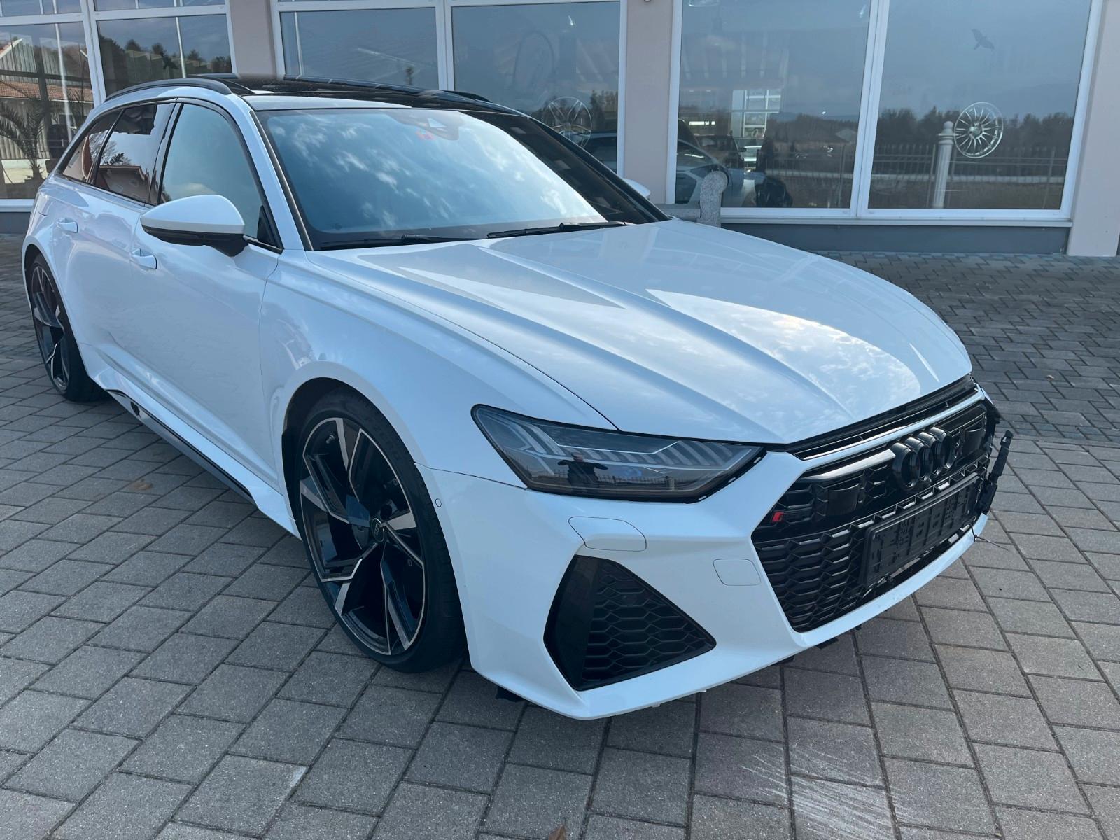 Audi RS6 4.0 TFSI tiptr. 305km/h/Keramik/AHK/B&O