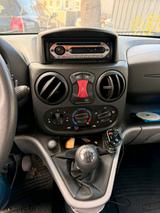 Fiat Doblo - gebrauchte Fiat Doblo aus dem Jahr 2005