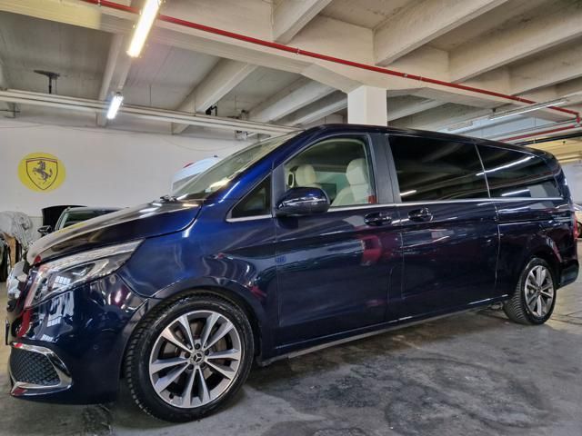 MERCEDES-BENZ MERCEDES-BENZ V 220 DIESEL PREMIUM EXTRALONG 8 P